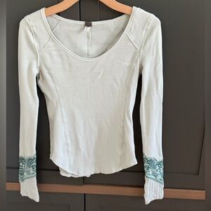 Free People | We The Free | Bandana-Cuff Waffle-Knit Top | light blue | M